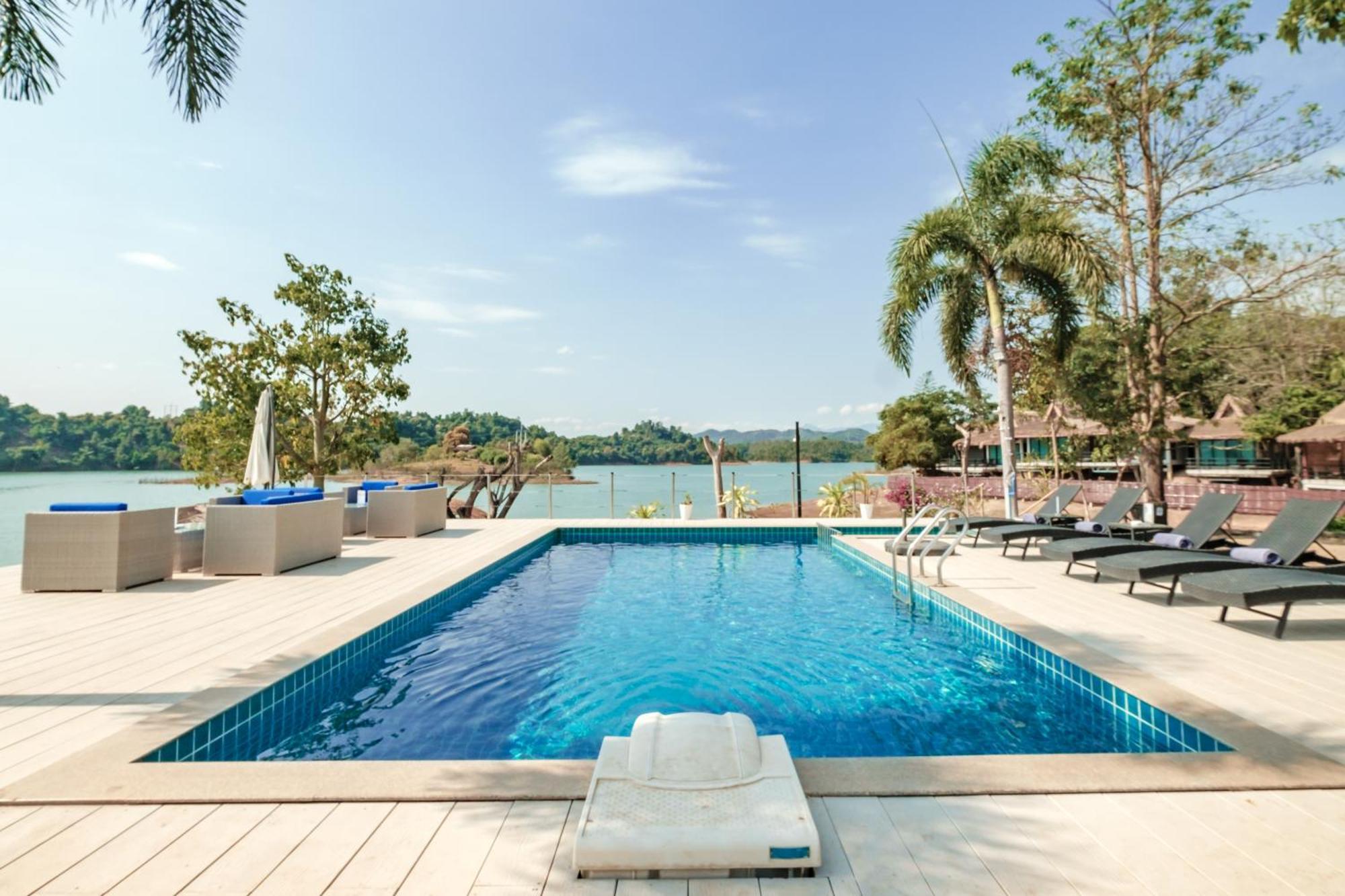 The Sanctuary Nam Ngum Beach Resort Vang Vieng Exterior foto